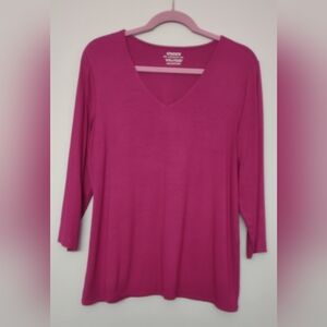 Chicos V-Neck Ultimate Tee Sz 2= L